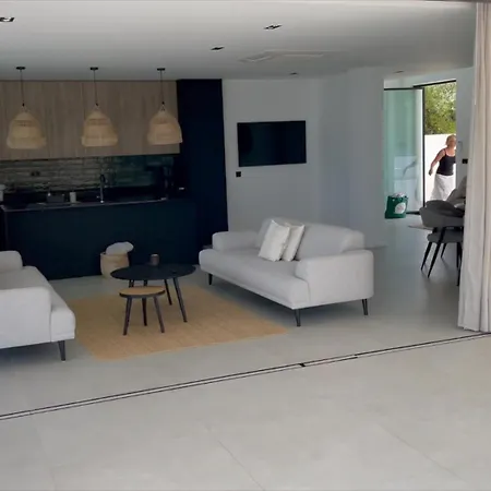 Exclusive House With Full Sea View, Luxury And Comfort By The Sea 别墅 *