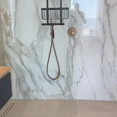 别墅 Exclusive House With Full Sea View, Luxury And Comfort By The Sea Murtinheira