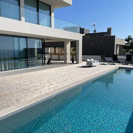Exclusive House With Full Sea View, Luxury And Comfort By The Sea Murtinheira