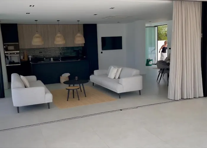 Exclusive House With Full Sea View, Luxury And Comfort By The Sea וילה *