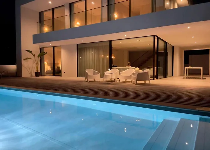Exclusive House With Full Sea View, Luxury And Comfort By The Sea فيلة